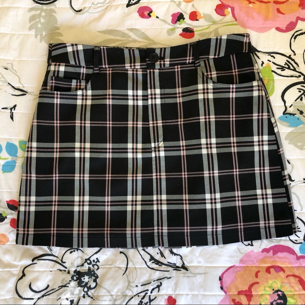 plaid mini skirt